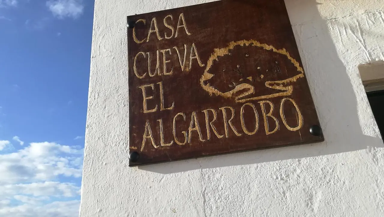 Casa Cueva El Algarrobo Hotel Guadix Campsite