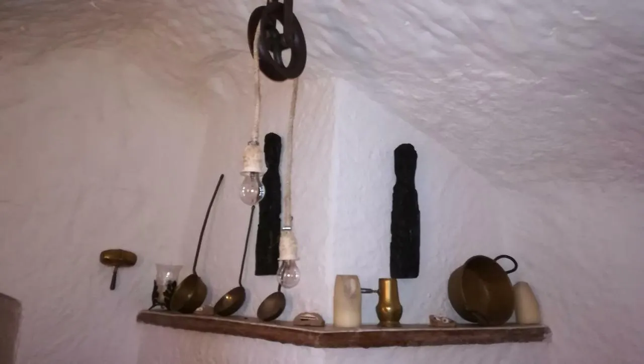 Casa Cueva El Algarrobo Hotel Guadix Spain