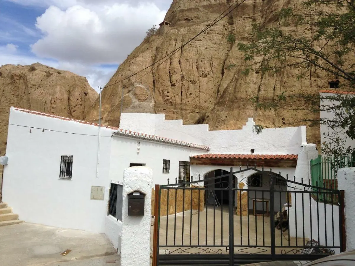 Casa Cueva El Algarrobo Hotel Guadix 0*,