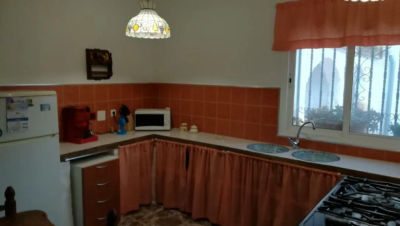 Campsite Casa Cueva El Algarrobo Hotel Guadix