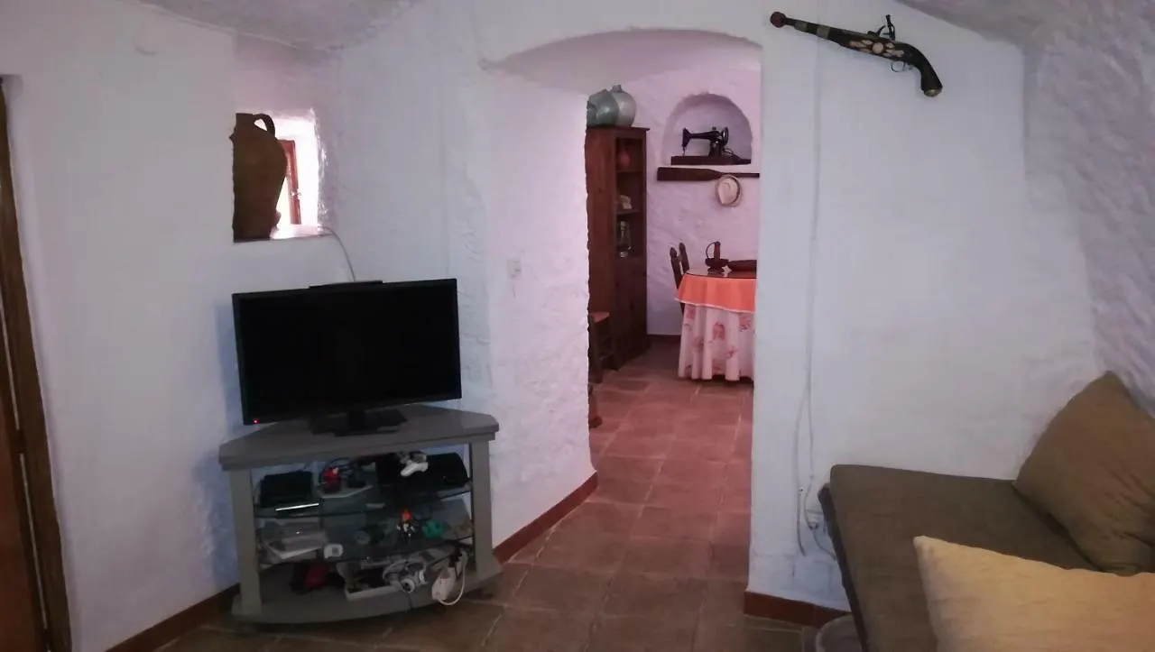 Casa Cueva El Algarrobo Hotel Guadix Campsite