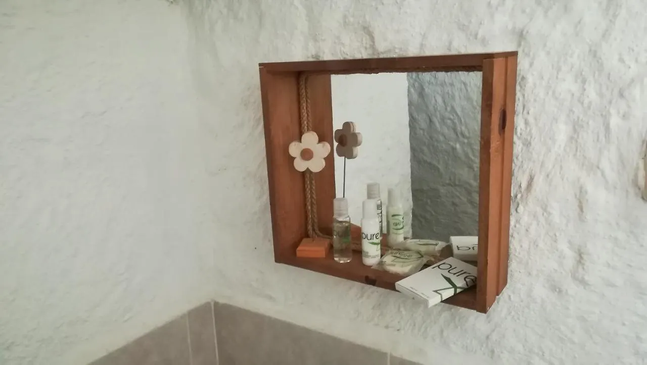 Casa Cueva El Algarrobo Hotel Guadix Spain